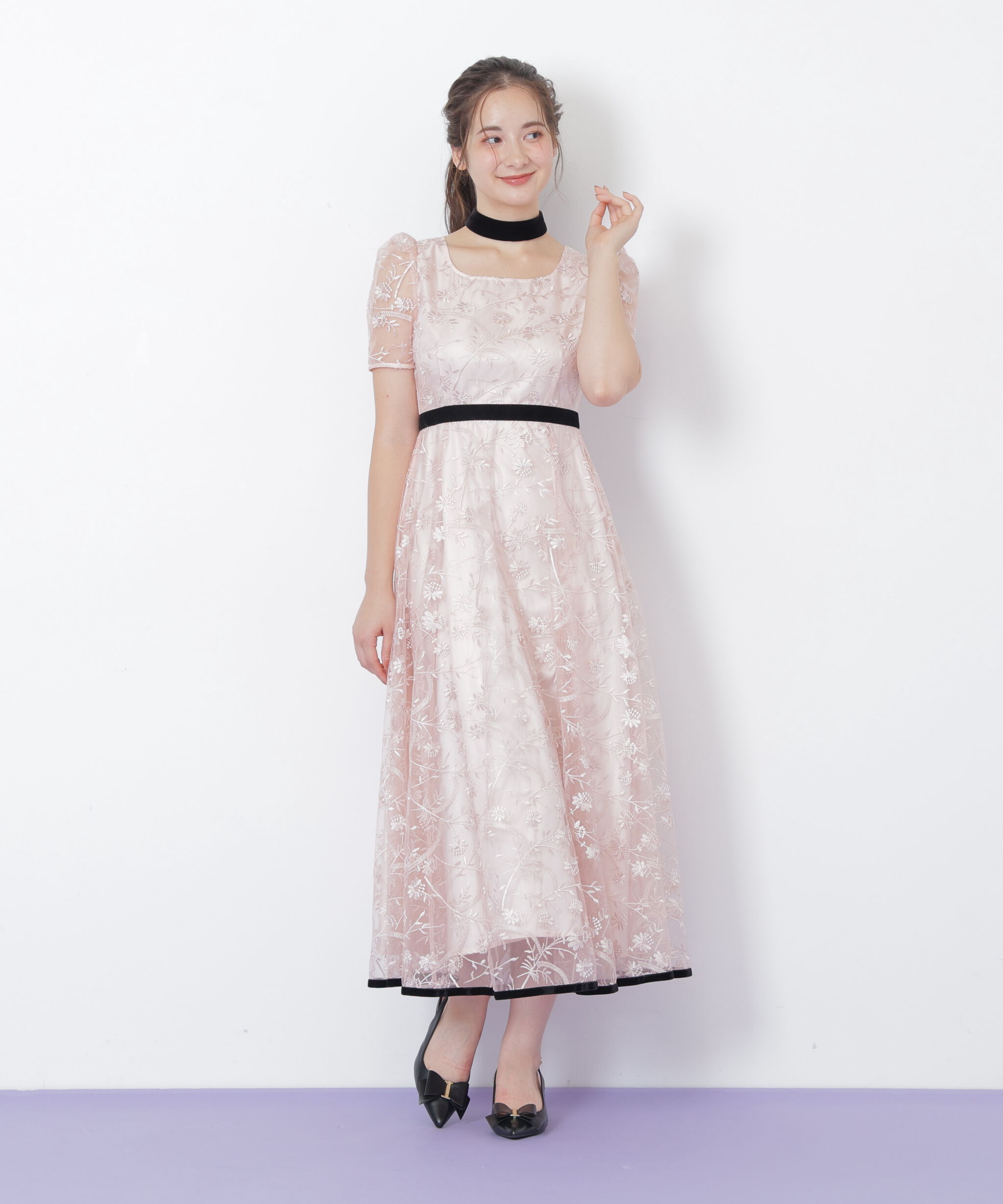  「＜ｍｉｋｕさんコラボ＞エンブロイダリーレースドレス」|ワンピース|