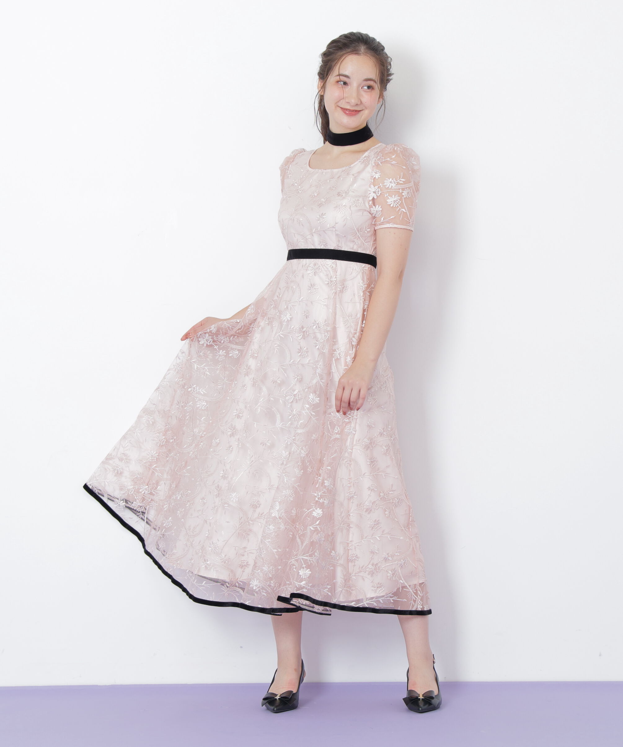  「＜ｍｉｋｕさんコラボ＞エンブロイダリーレースドレス」|ワンピース|