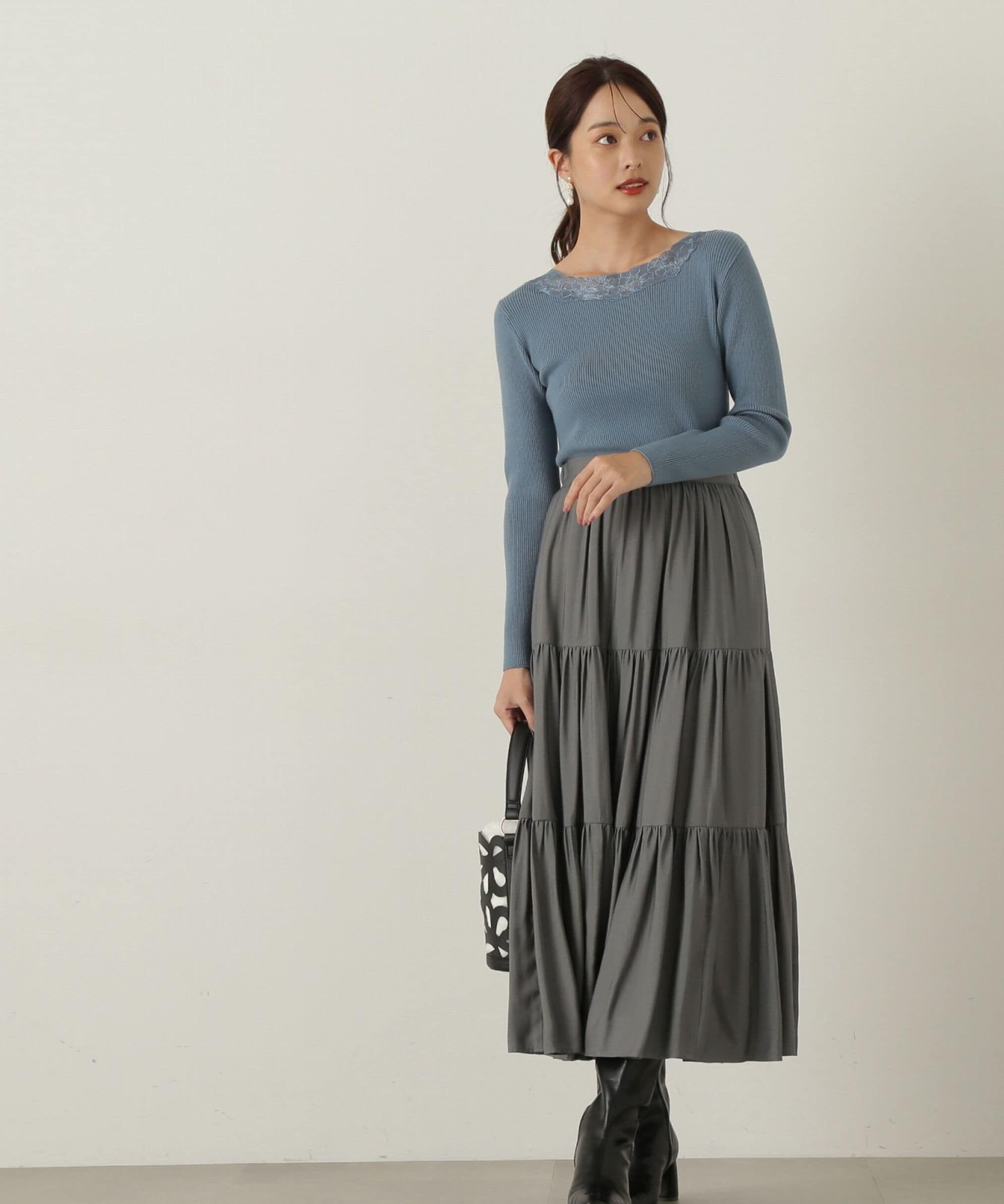 PROPORTION BODY DRESSING「パウダーサテンティアードスカート　24AW」|スカート|