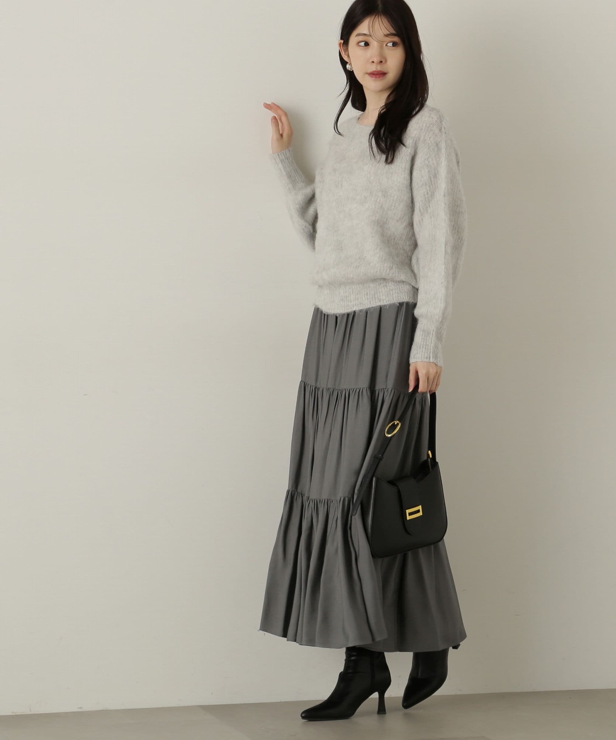 PROPORTION BODY DRESSING「パウダーサテンティアードスカート　24AW」|スカート|