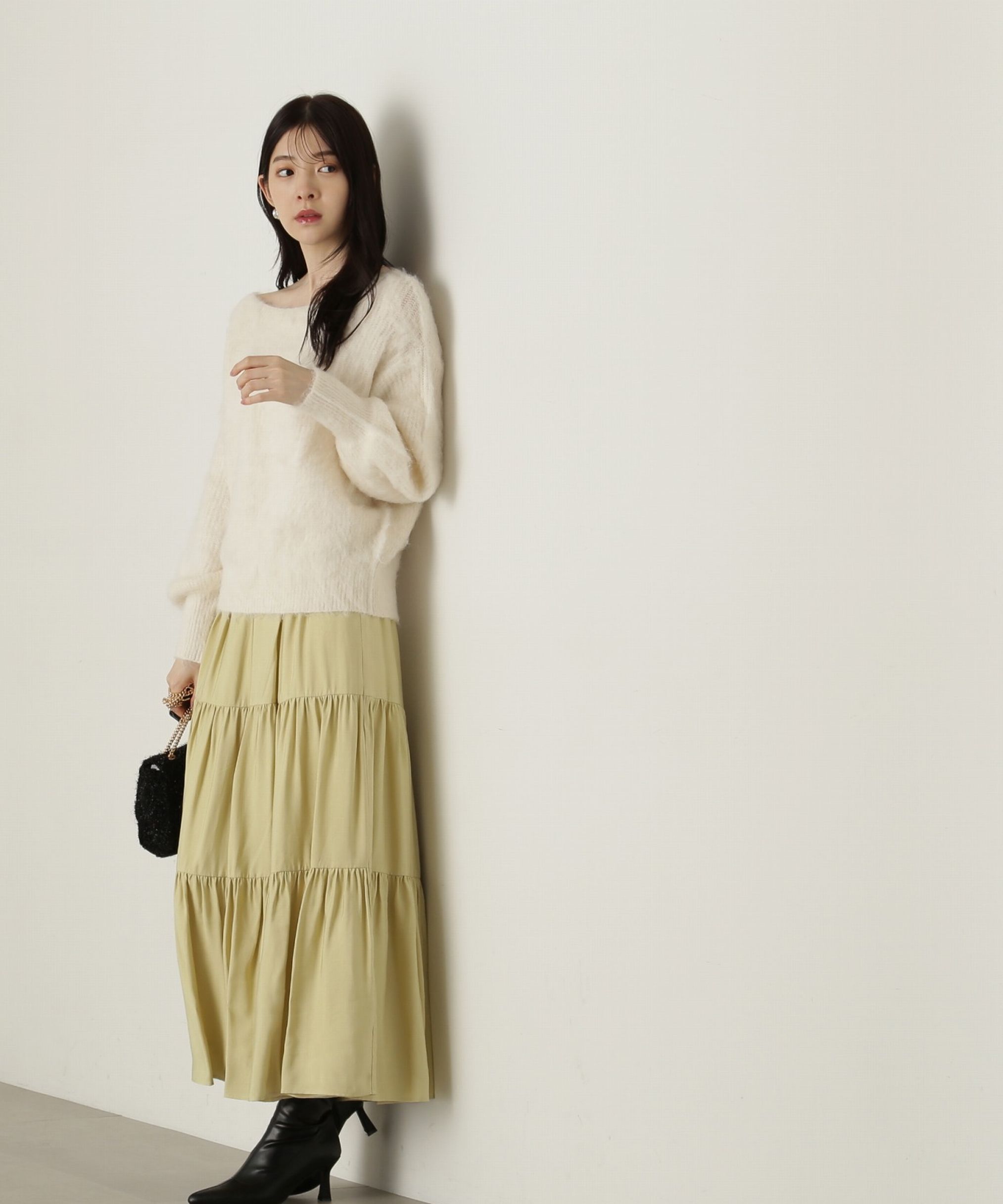 PROPORTION BODY DRESSING「パウダーサテンティアードスカート　24AW」|スカート|