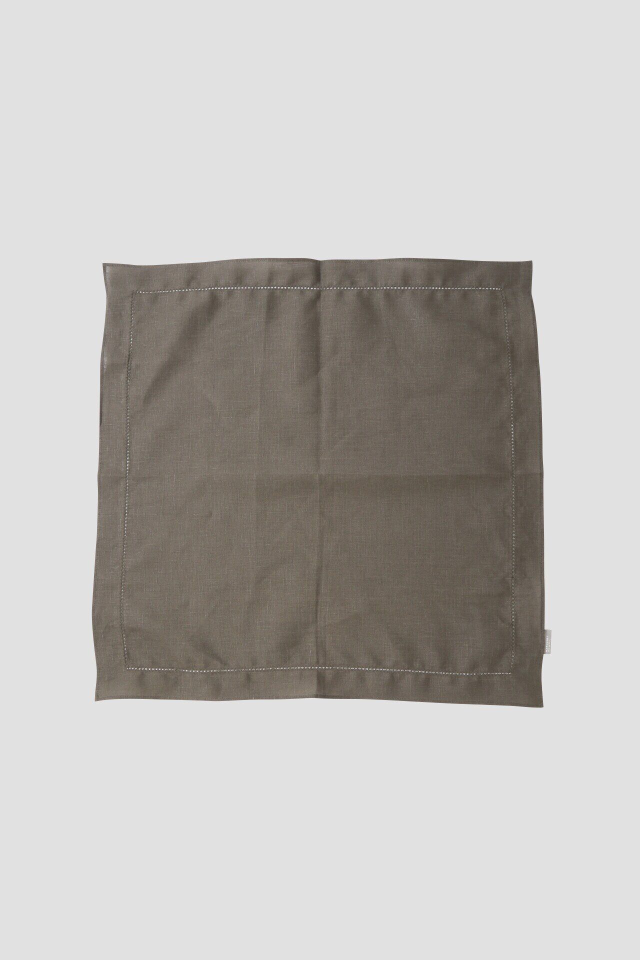 MARGARET HOWELL「LINEN HANKY」|ハンカチ|OLIVE1
