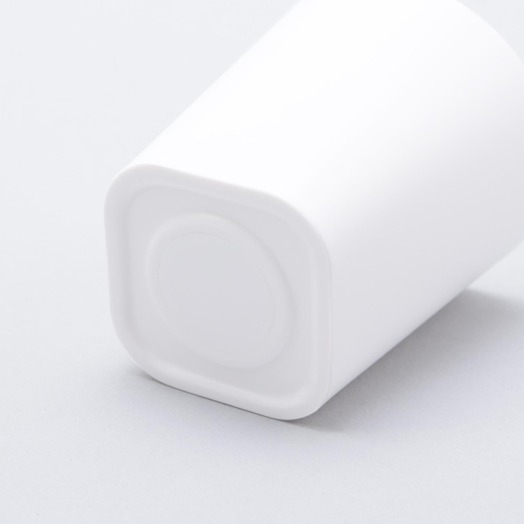 212 KITCHEN STORE「フィルムフックマグネットマウスウォッシュタンブラー WH 山崎実業 ＜tower タワー＞」|食器・キッチングッズ|