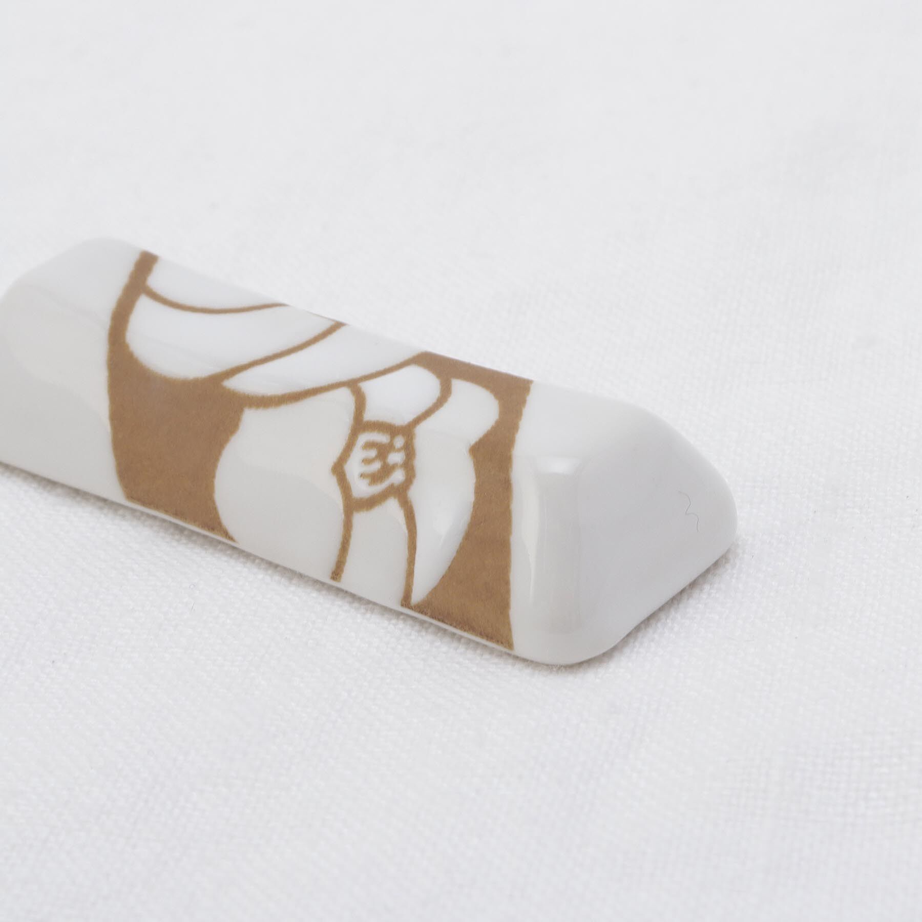 212 KITCHEN STORE「ROOTS 季 椿 箸置き」|食器・キッチングッズ|