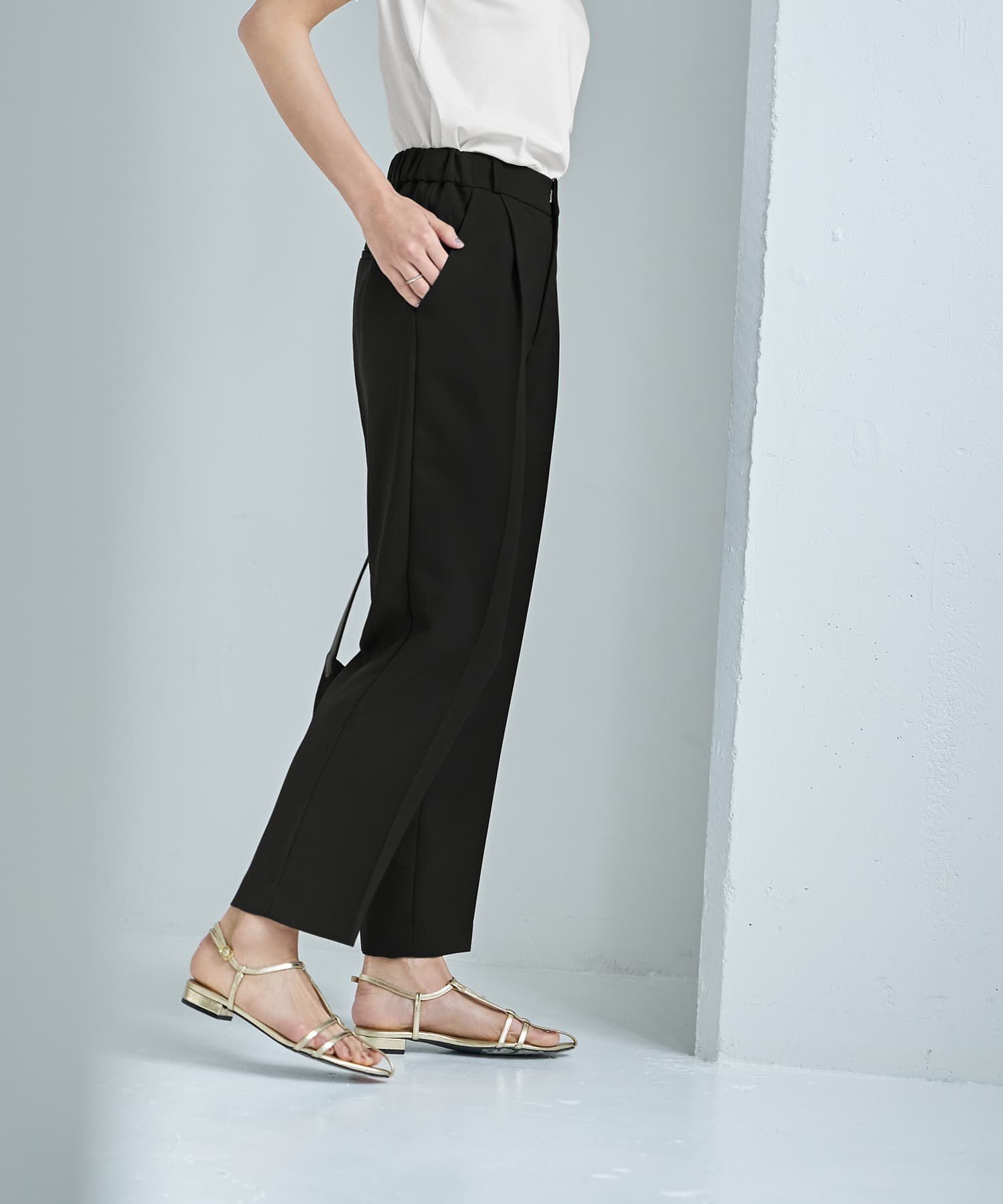  「ゆとりのある落ち感BASICパンツ」|その他|