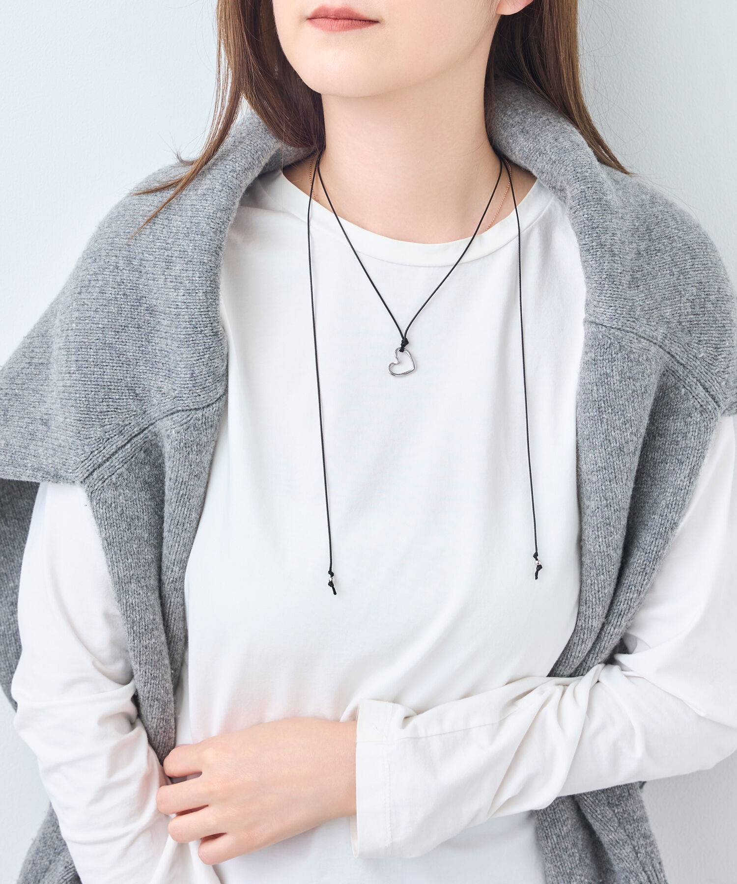 Phoebe「ワンストロークハートコードチョーカーネックレス」|ネックレス|