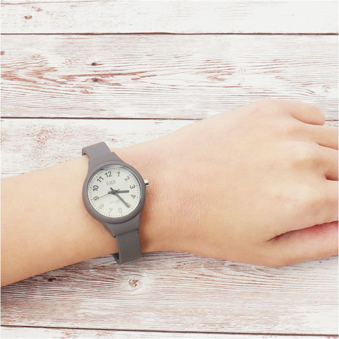 BACKYARD FAMILY「腕時計 レディース 通販 Plaisir 時計 プレジール NTK-302 バングルウォッチ」|腕時計|