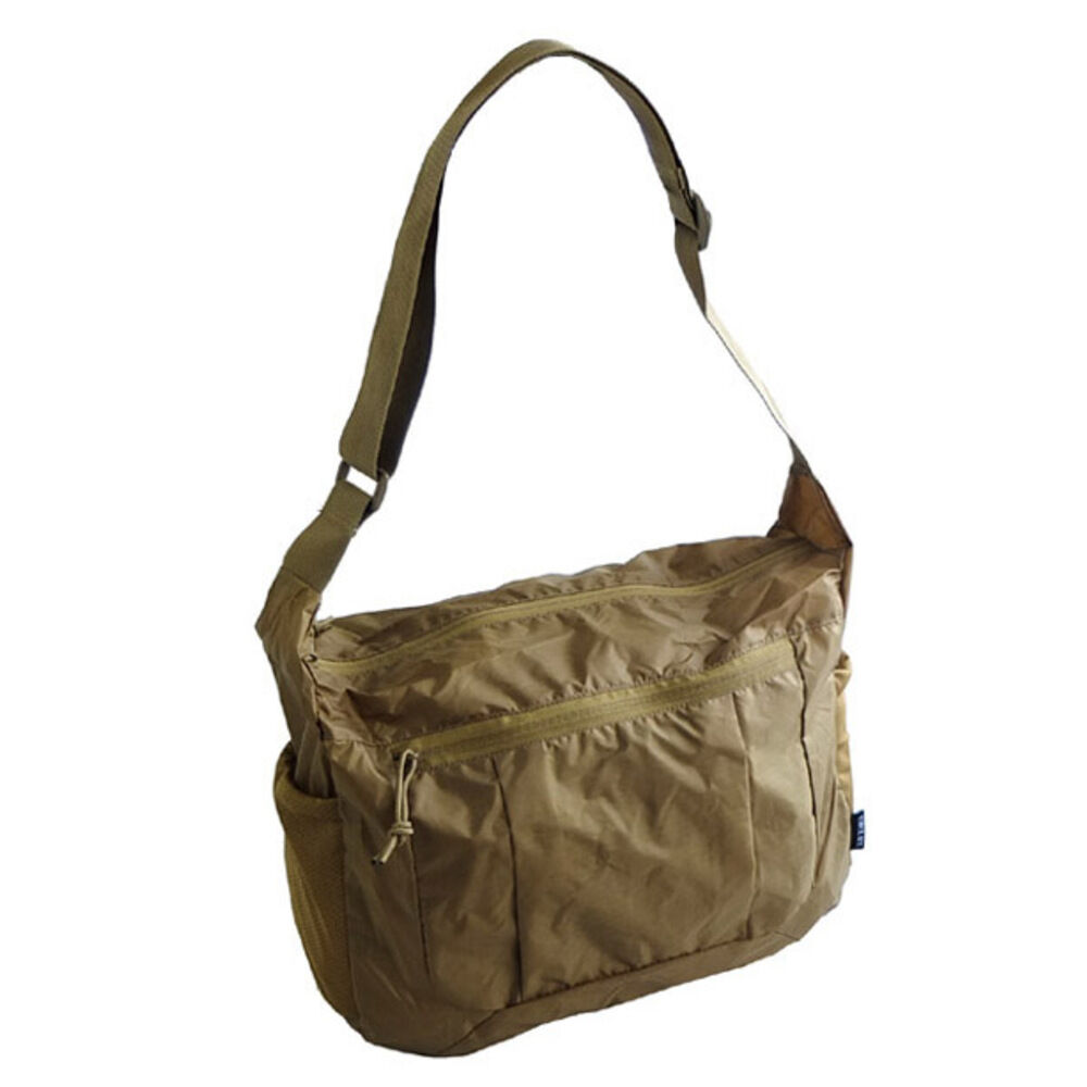 BACKYARD FAMILY「ショルダーバック メンズ 斜めがけ 通販 ショルダーバッグ パッカブルショルダーバッグ ショルダー」|ショルダー・メッセンジャー|ブラウン1