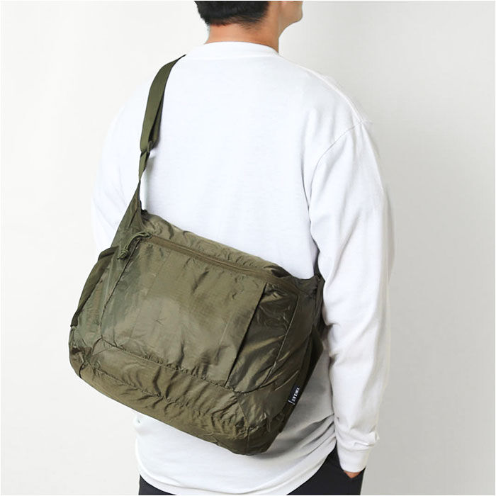 BACKYARD FAMILY「ショルダーバック メンズ 斜めがけ 通販 ショルダーバッグ パッカブルショルダーバッグ ショルダー」|ショルダー・メッセンジャー|