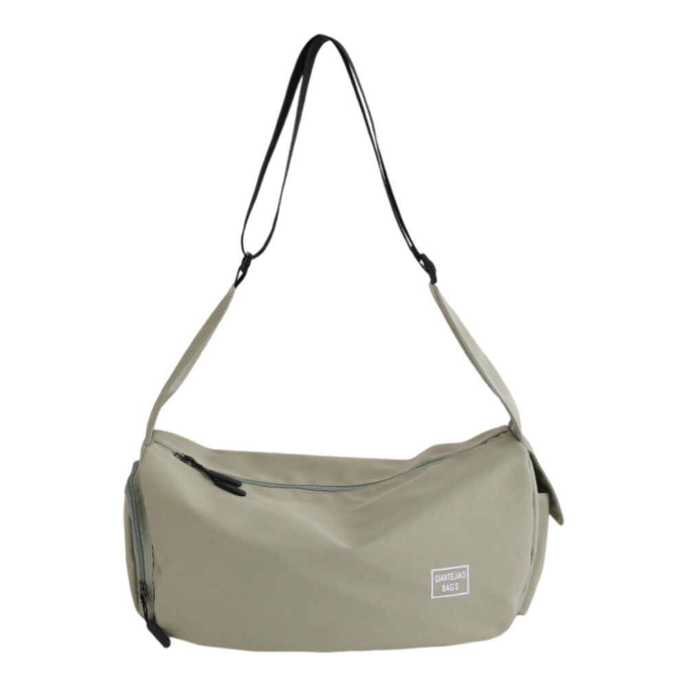 BACKYARD FAMILY「スポーツバッグ ジムバッグ 通販 スポーツバック ジムバック フィットネスバッグ」|ショルダー・メッセンジャー|グリーン1