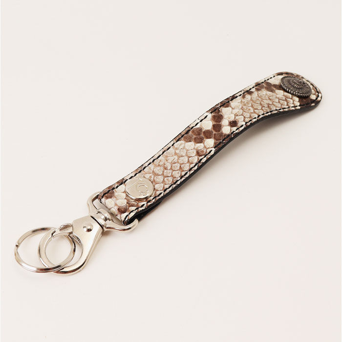 BACKYARD FAMILY「KC,s キーリング ケイシイズ KSK504 通販 キーホルダー kc's ケーシーズ」|チャーム・キーホルダー|