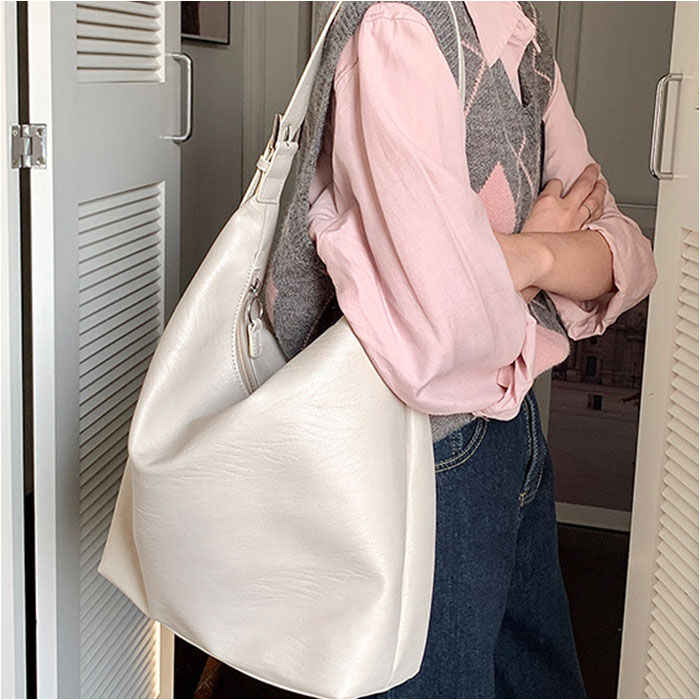 BACKYARD FAMILY「ショルダーバッグ レディース 斜めがけ 大人 大きめ 通販 ボディバッグ ショルダーバック」|ショルダー・メッセンジャー|