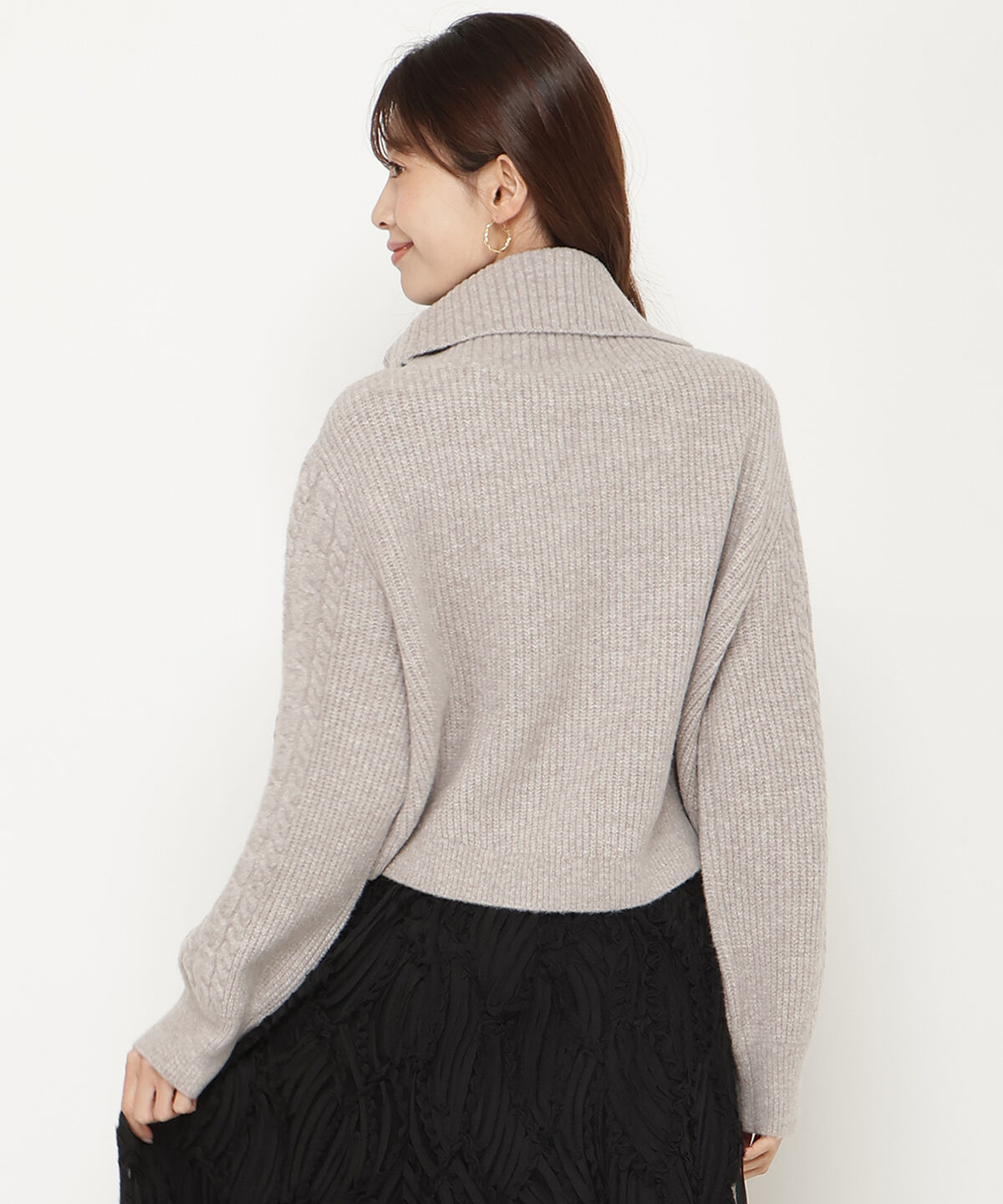 アンドクチュール「ミルドライクケーブルタートルネックプルオーバー」|ニット・セーター|