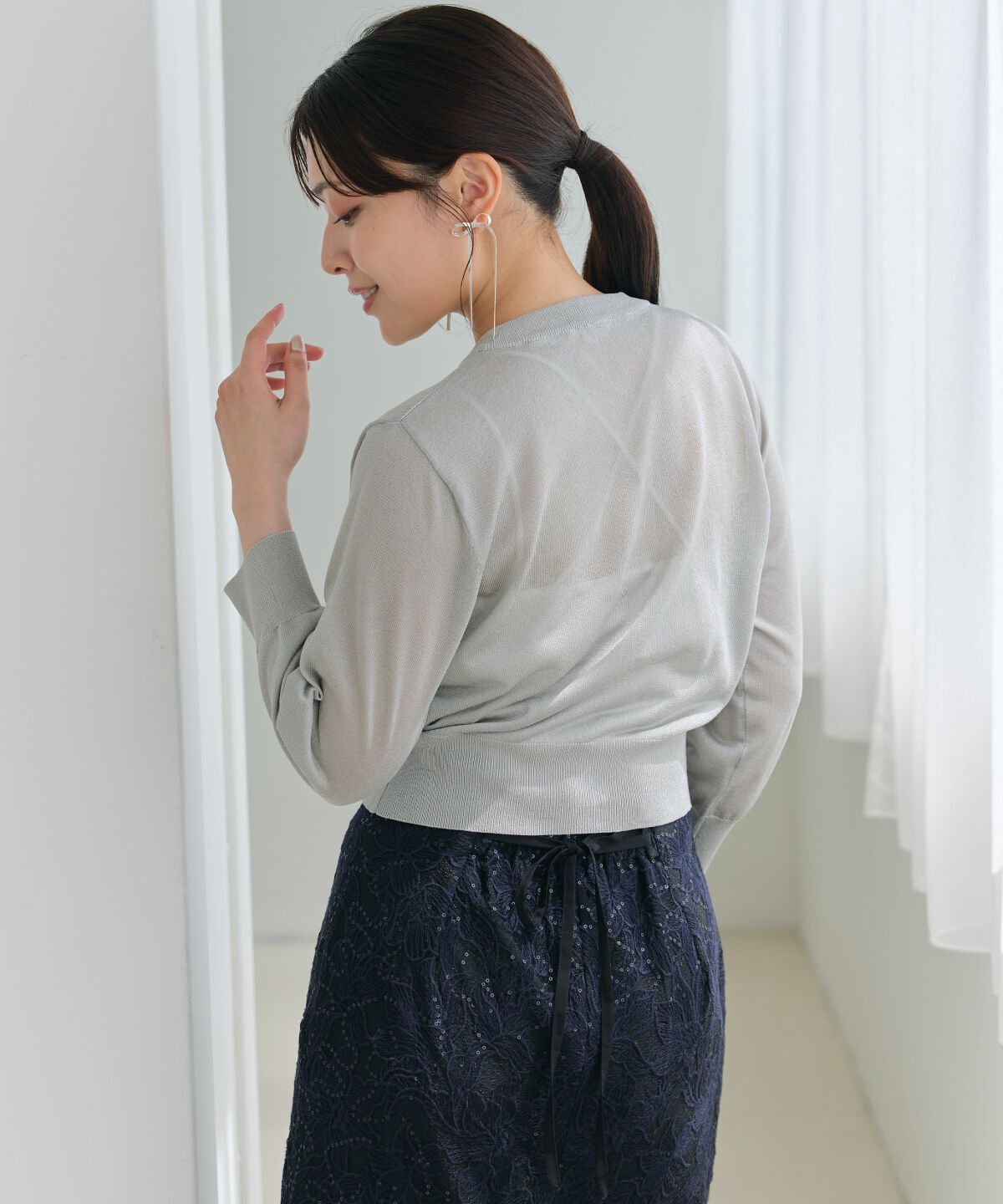 アンドクチュール「クルーネックシアーカーディガン」|カーディガン|