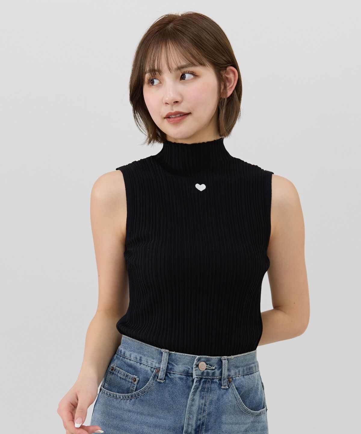 REDYAZEL「ハート刺繍ノースリーブリブニット」|ニット・セーター|