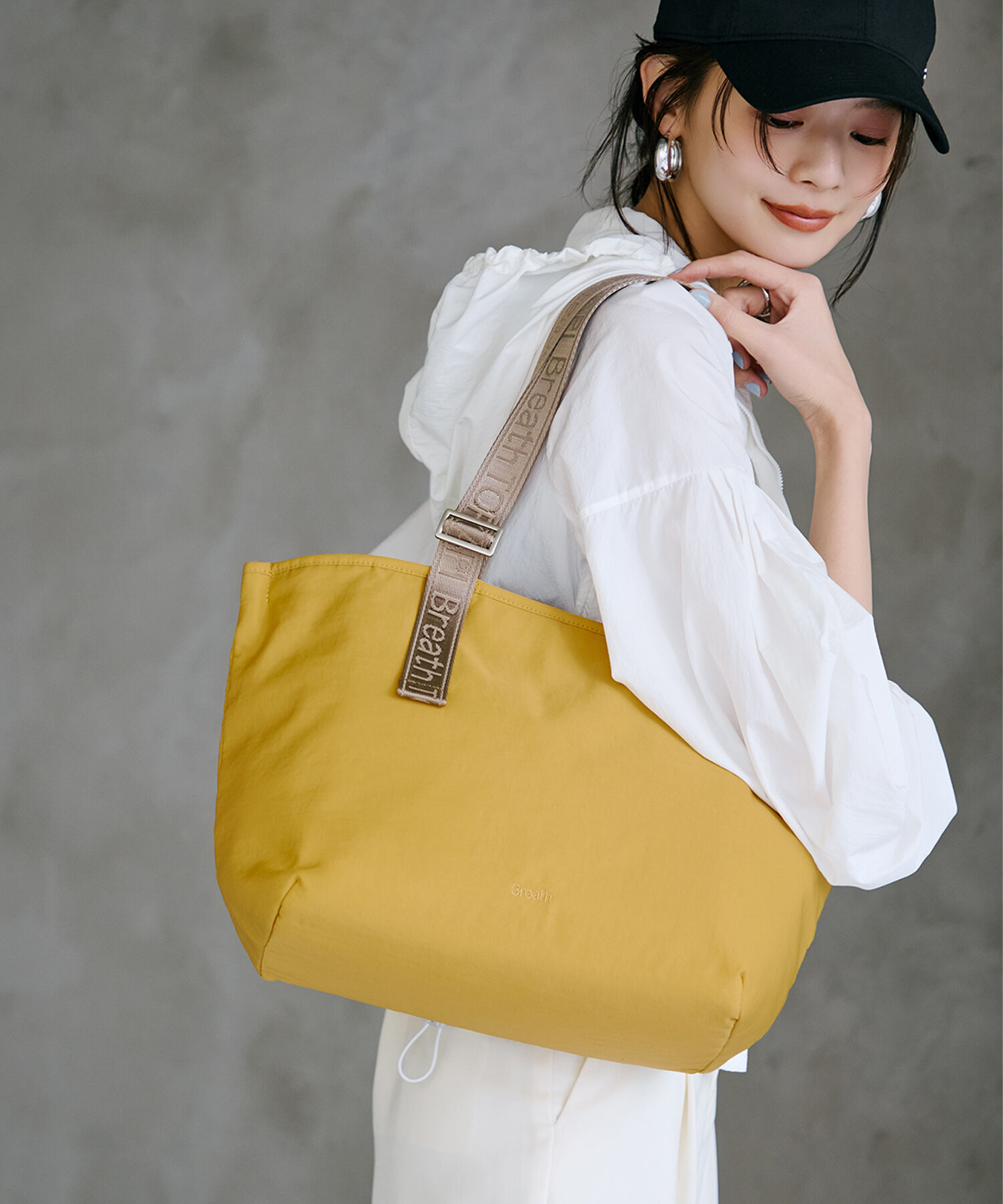 TOPKAPI BREATH「【Breath TOPKAPI】Freely フリーリー ナイロン ロゴテープ  トートバッグ A4対応」|トートバッグ|イエロー