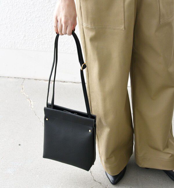 SHIPS any「SHIPS any: スタッズ スクエア ショルダー バッグ」|ショルダー・メッセンジャー|