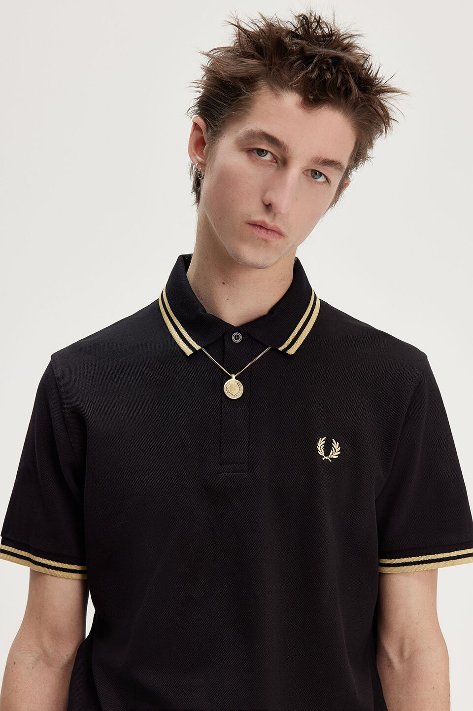 FRED PERRY 「Laurel Wreath Pendant Necklace」|ネックレス|