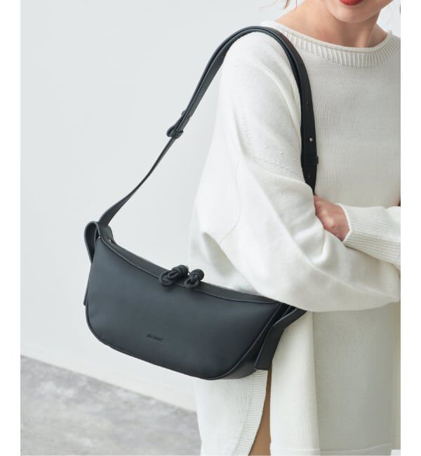 Spick and Span「《予約》ADD CULUMN/アドカラム LOOP S」|ショルダー・メッセンジャー|ブラック