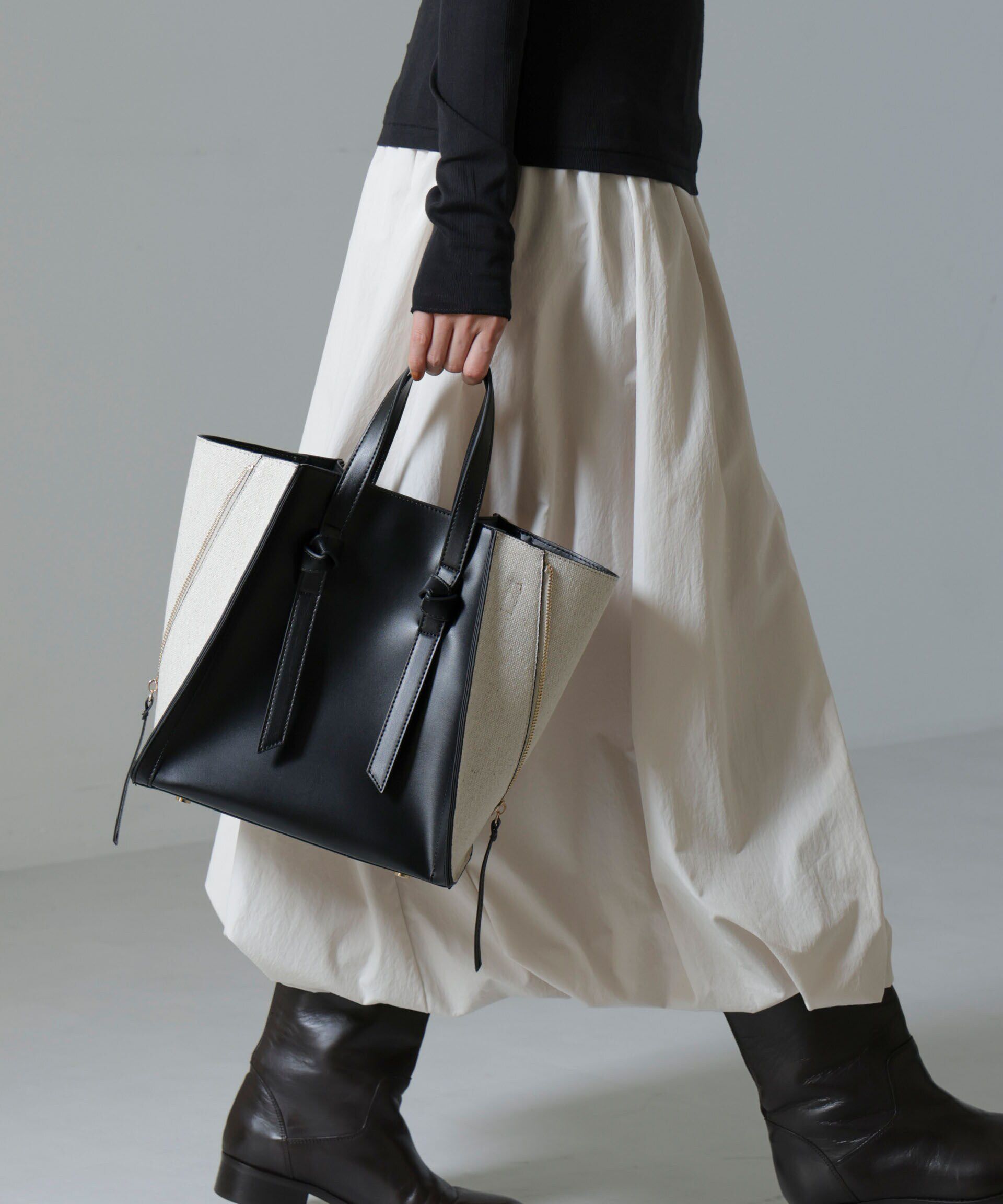 nano･universe「サイドキャンバススクエアトート」|ショルダー・メッセンジャー|ブラック