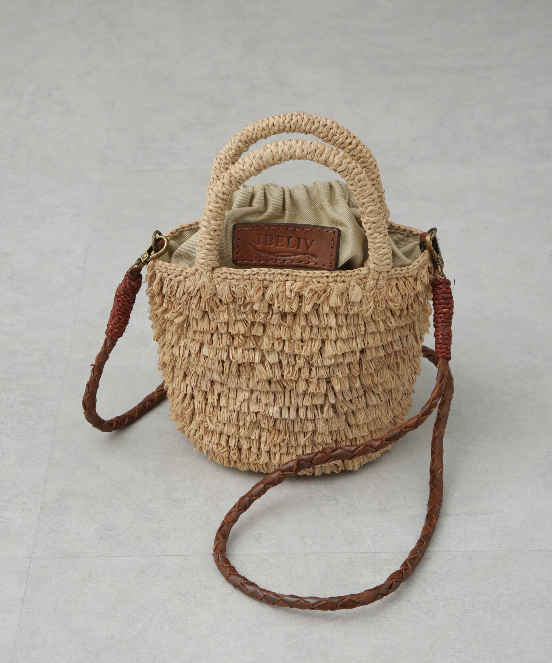 nano･universe「IBELIV/NAKA」|ショルダー・メッセンジャー|ナチュラル6