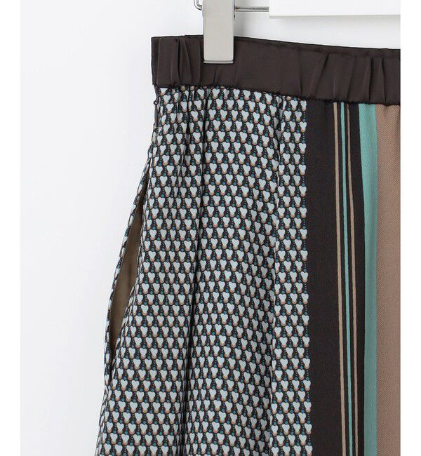 自由区「【洗える】ジオメトリックハートプリント スカート」|スカート|