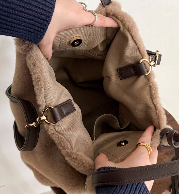 fredy emue「タッセル付エコファー2WAYトートバッグ」|ショルダー・メッセンジャー|