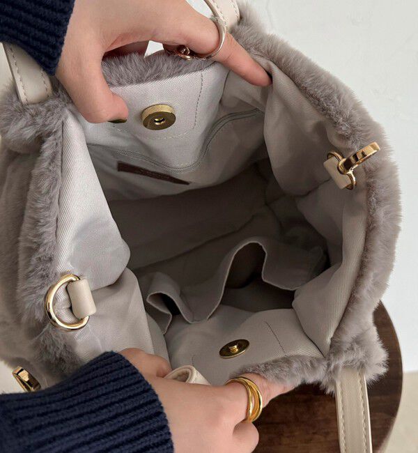 fredy emue「タッセル付エコファー2WAYトートバッグ」|ショルダー・メッセンジャー|