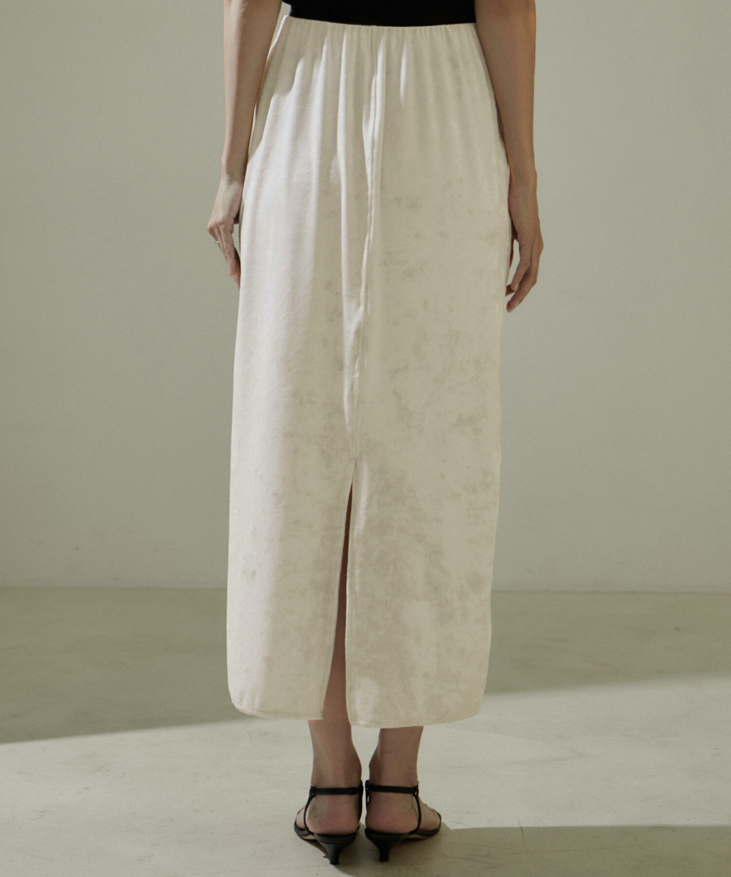 SALON adam et rope'「クラッシュベロアタイトスカート【セットアップ対応・洗える】」|スカート|