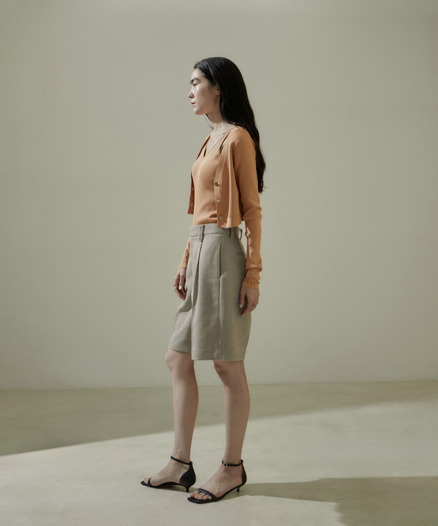 SALON adam et rope'「ウォッシャブルシルククロップドVネックカーディガン」|カーディガン|