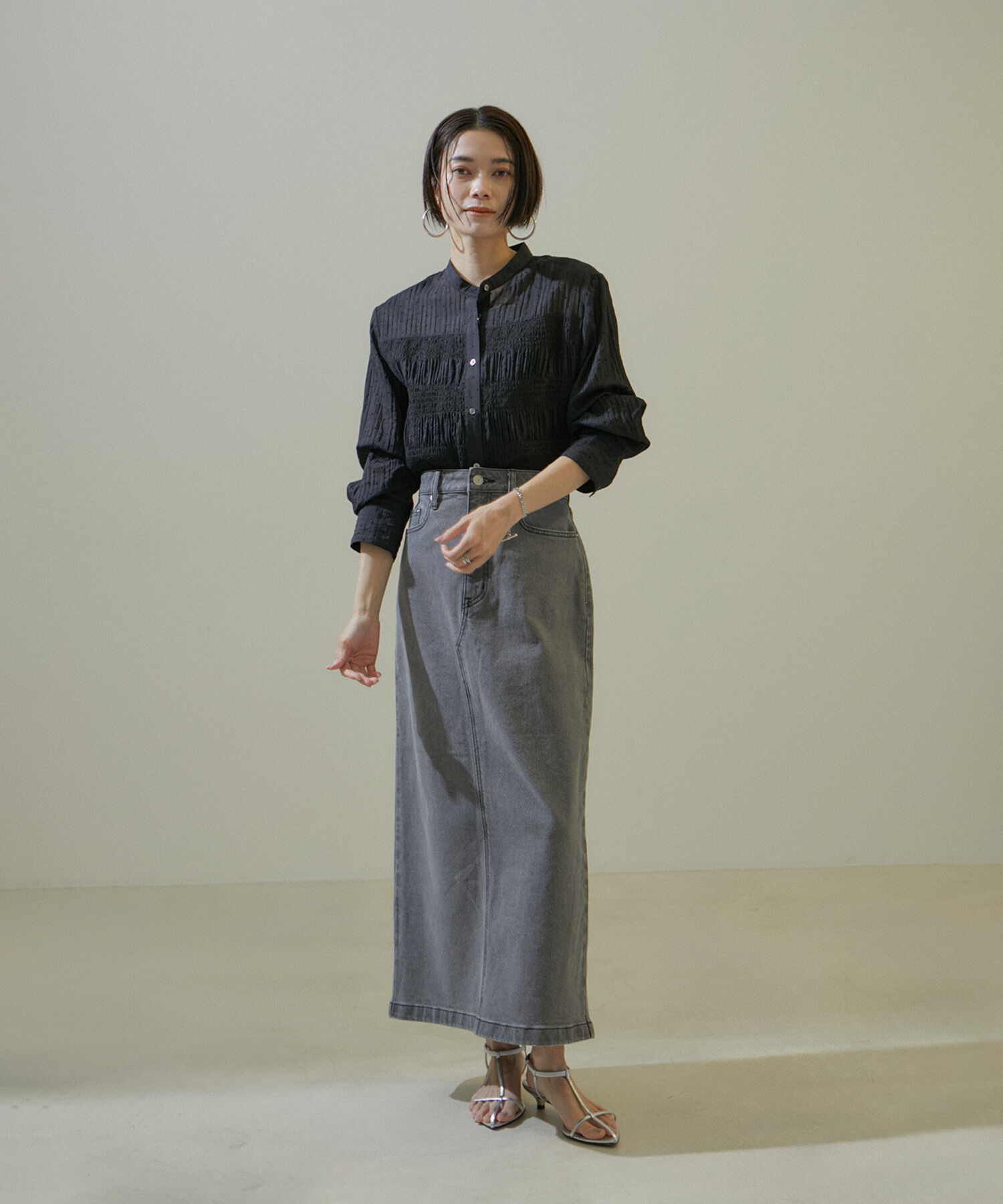 SALON adam et rope'「【WEB限定】ドットプリントシャーリングブラウス/24SS」|シャツ・ブラウス|