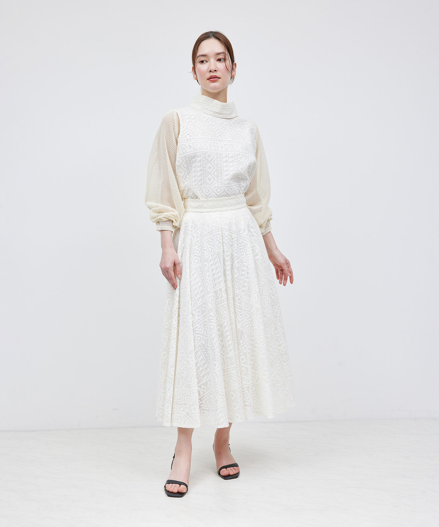 ROPE「ペーパーヤーンメッシュカーディガン/ショート丈メッシュボレロ」|カーディガン|