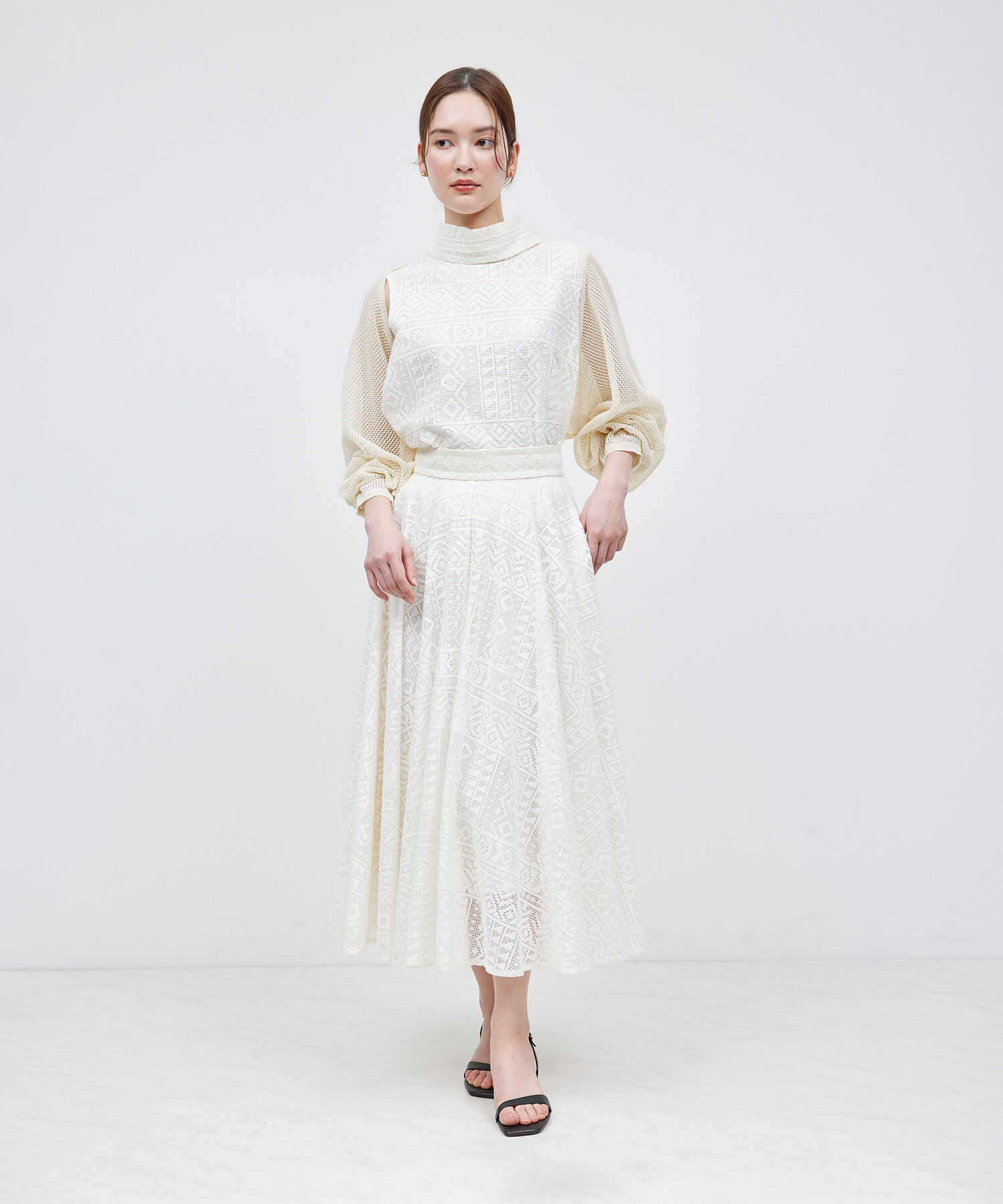 ROPE「ペーパーヤーンメッシュカーディガン/ショート丈メッシュボレロ」|カーディガン|