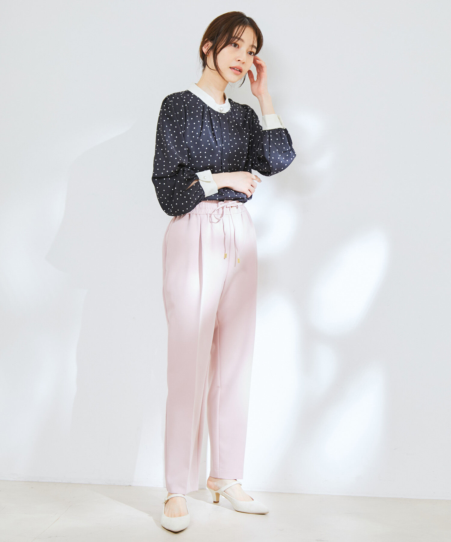 VIS「【洗える・防シワ】ダブルクロスドロストイージーテーパードパンツ」|スラックス|