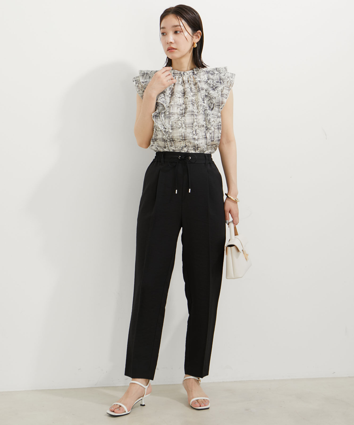 VIS「リネンライクリラックステーパードパンツ【接触冷感・洗える】【低身長～高身長】」|スラックス|