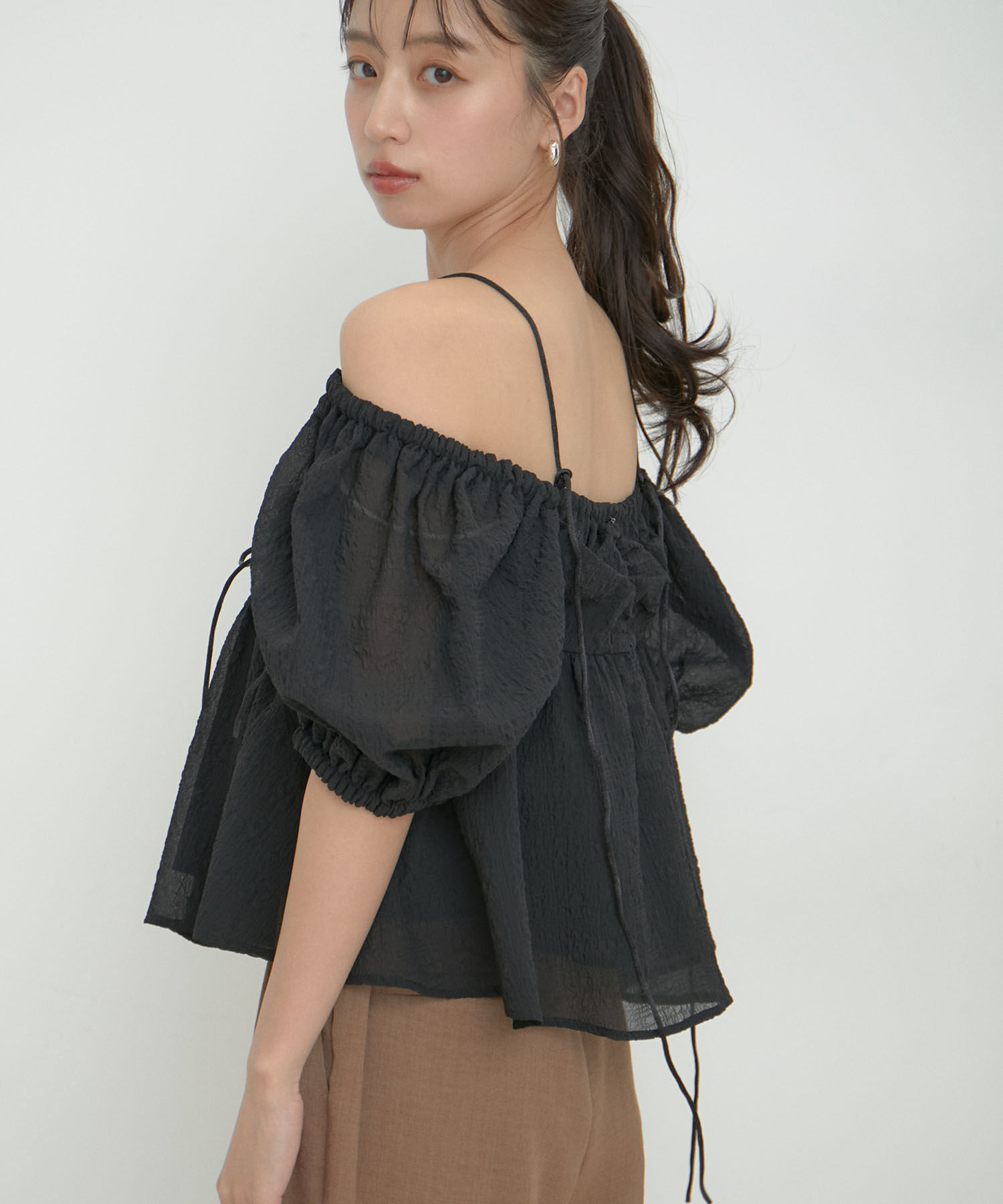 VIS「【2WAY】リボンディテールオフショルブラウス」|シャツ・ブラウス|