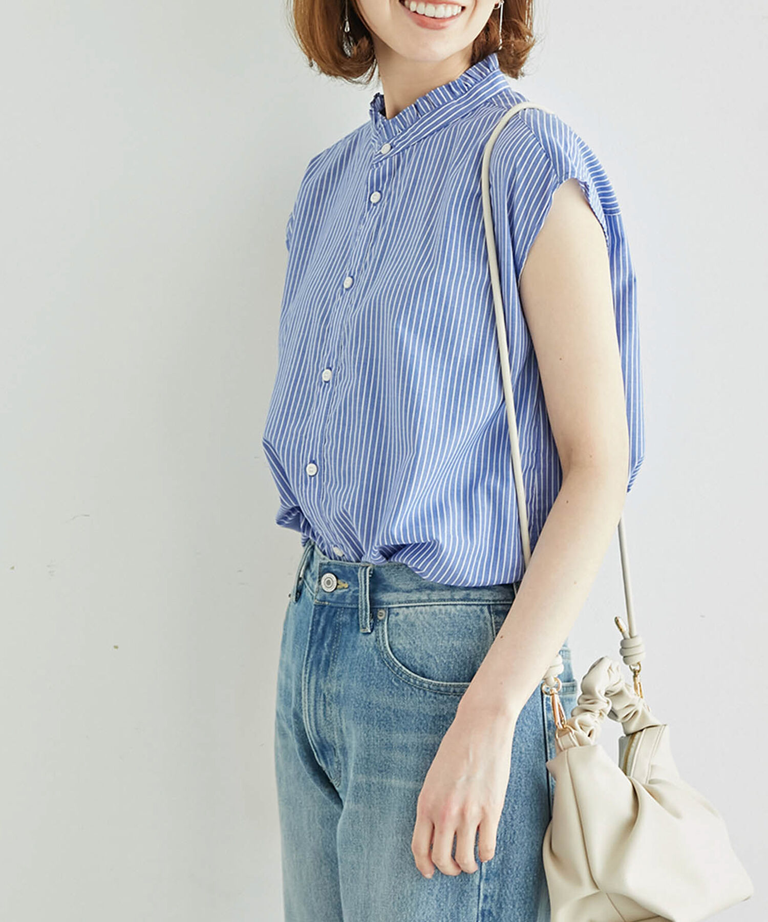 Rope&rsquo;Picnic「フリルバンドカラーフレンチスリーブシャツ　ストライプシャツ」|シャツ・ブラウス|ブルー(44)