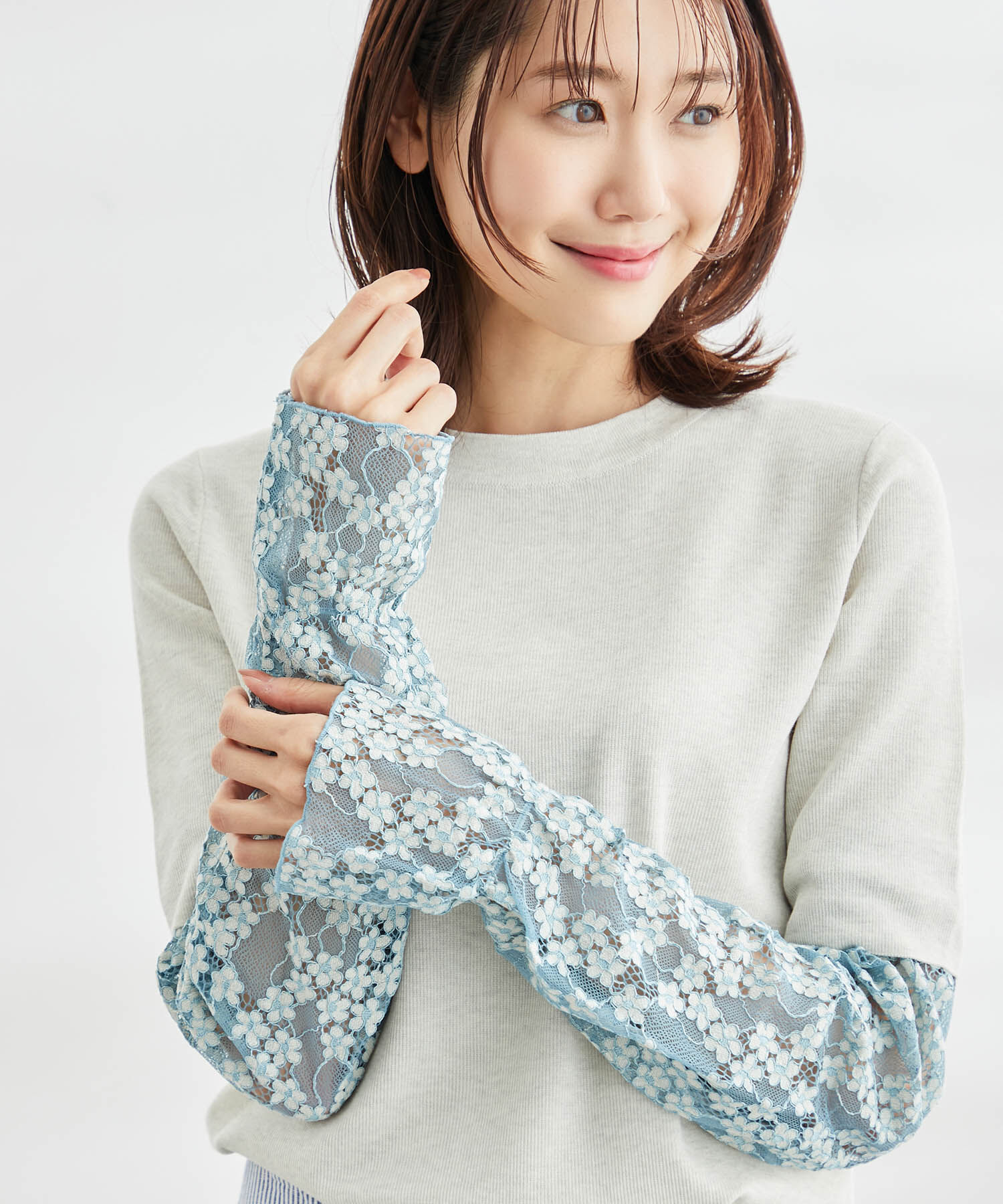 ROPE PICNIC PASSAGE「【一部店舗限定】フラワーレースアームカバー」|手袋|ブルー系(45)