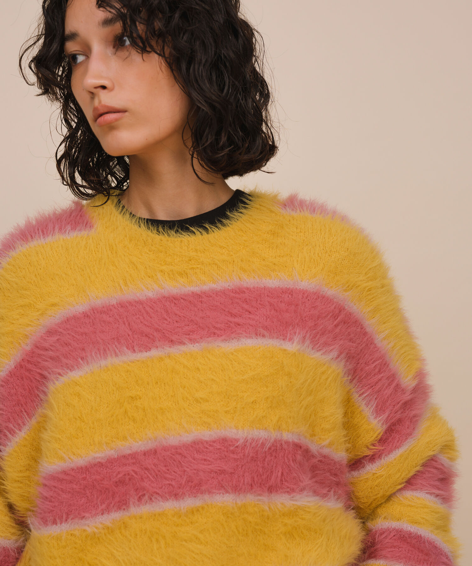 ADAM ET ROPE'「オーバーサイズ モンスター シャギー ニット / ユニセックス」|ニット・セーター|