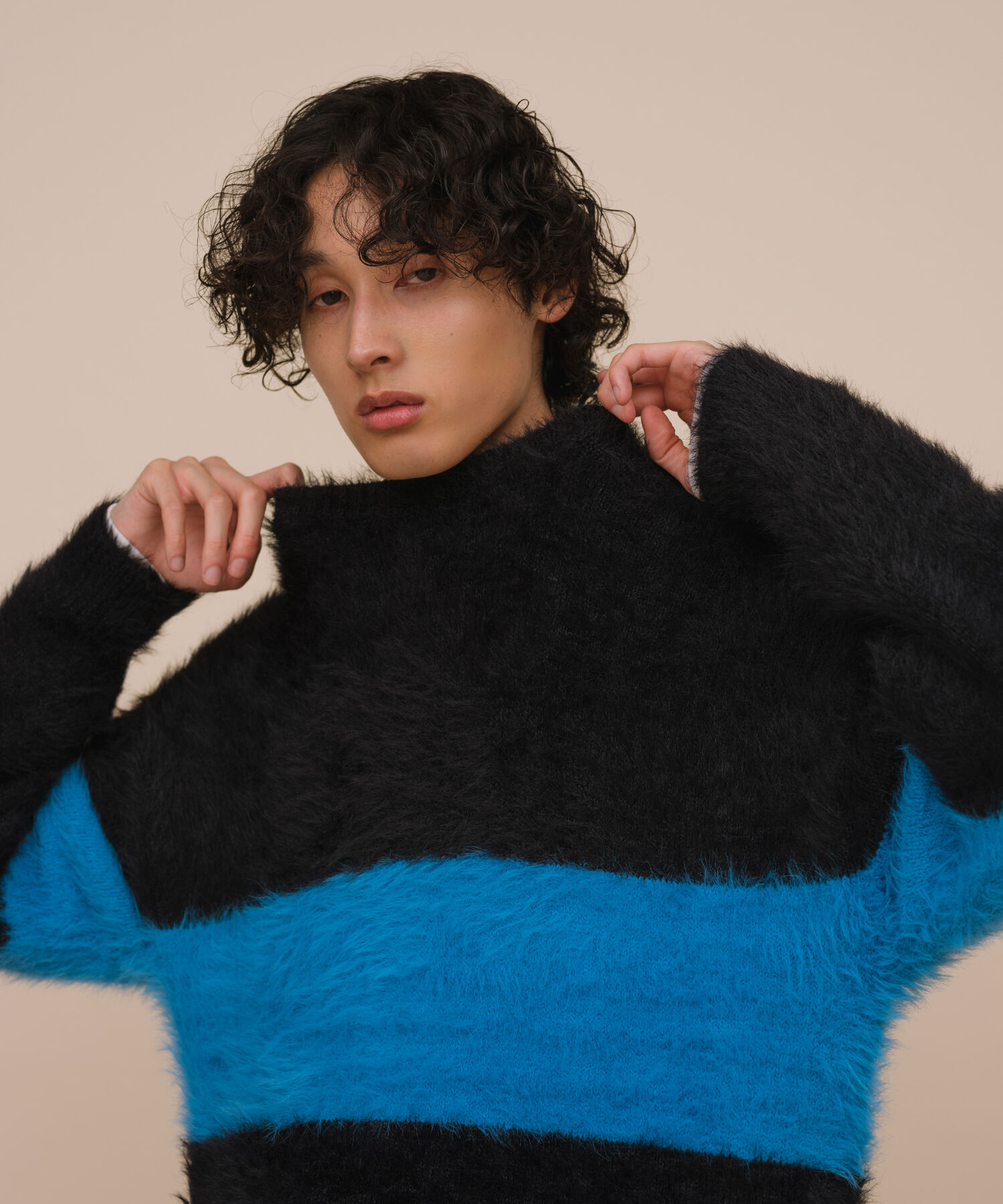 ADAM ET ROPE'「オーバーサイズ モンスター シャギー ニット / ユニセックス」|ニット・セーター|