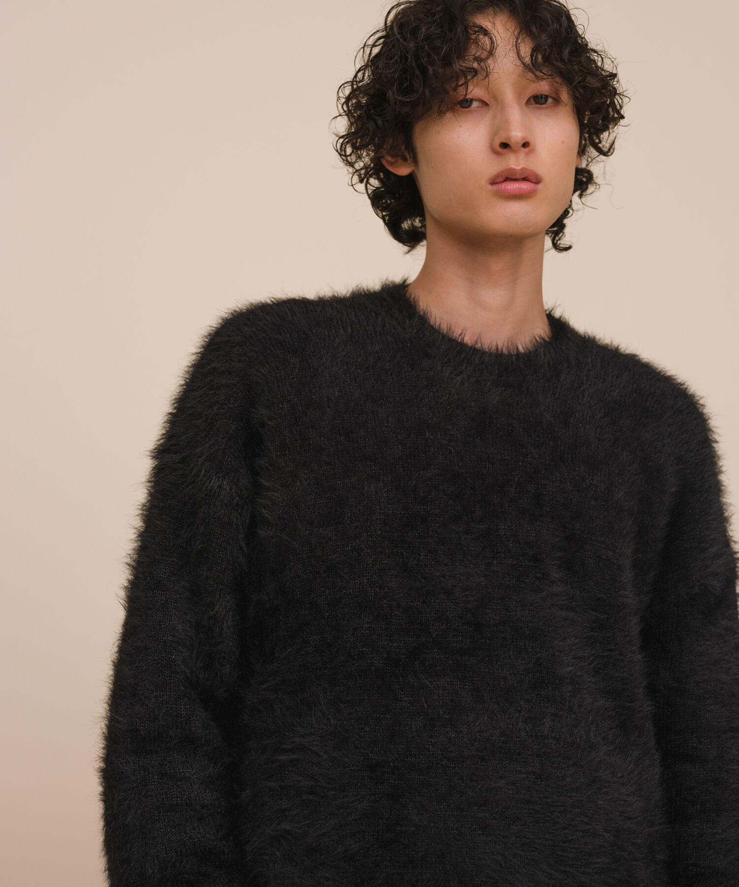 ADAM ET ROPE'「オーバーサイズ モンスター シャギー ニット / ユニセックス」|ニット・セーター|