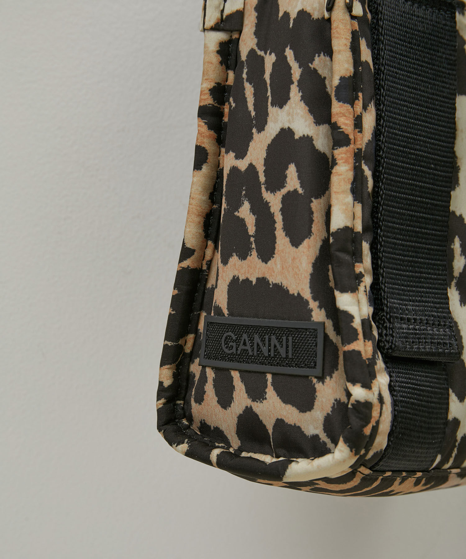 ADAM ET ROPE'「【GANNI for ADAM ET ROPE'】Recycled tech Mini Tote」|トートバッグ|