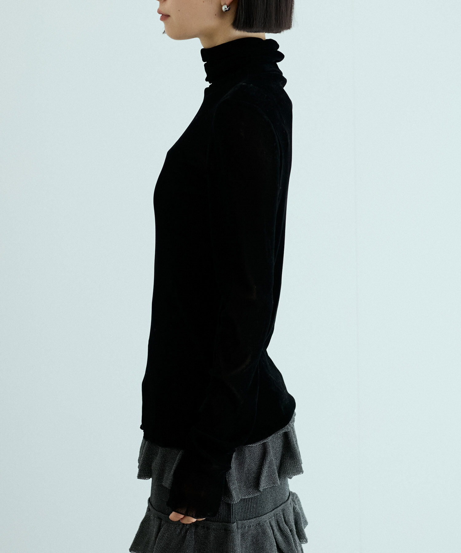 ADAM ET ROPE'「【洗える】タートルネックフロッキーチュールプルオーバー」|Tシャツ・カットソー|