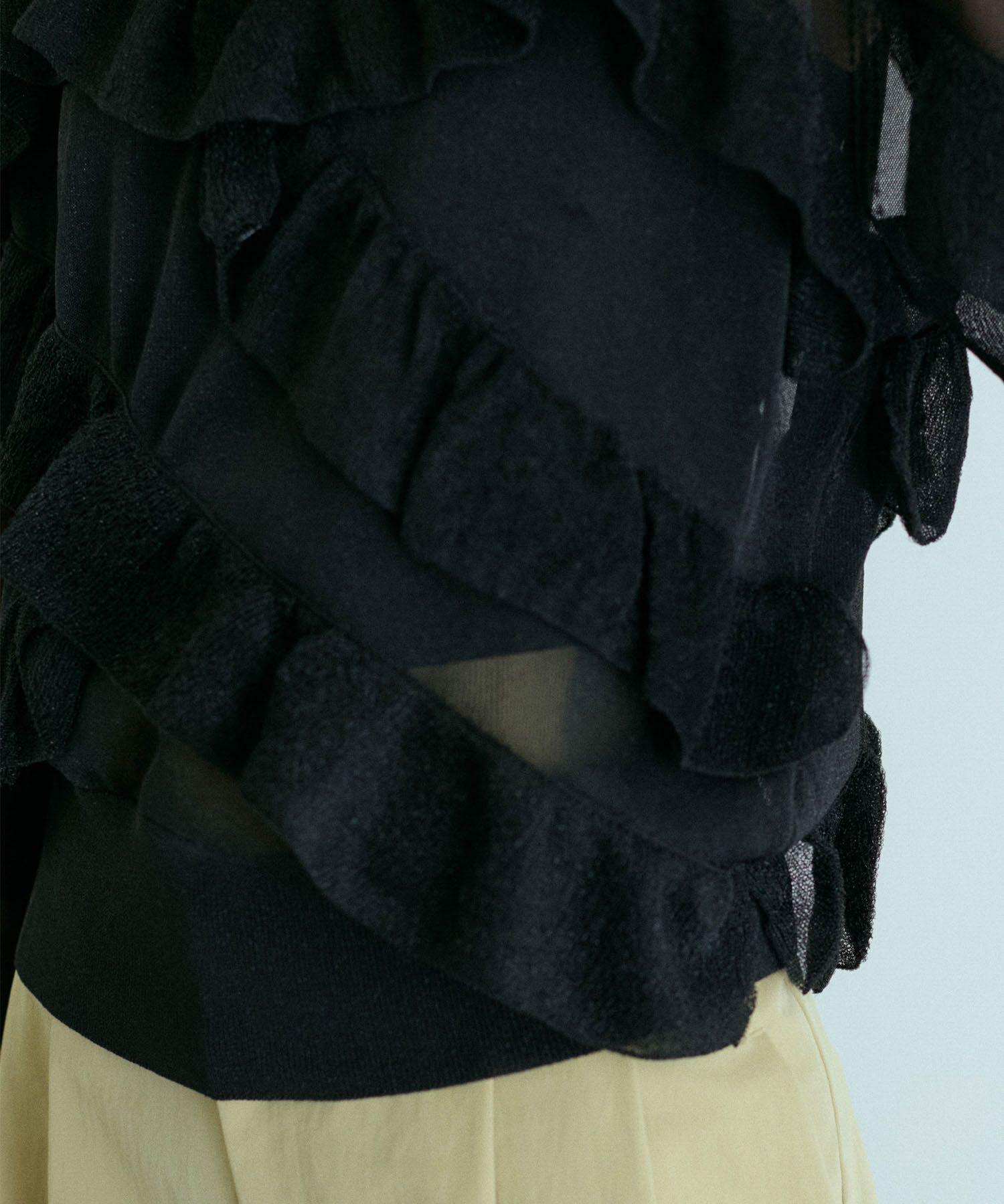 ADAM ET ROPE'「シアーラメフリルプルオーバー」|Tシャツ・カットソー|