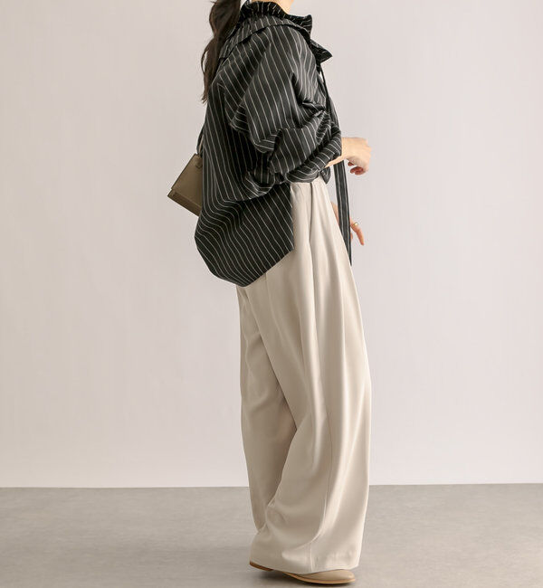  「【ウォッシャブル】【シーズンレスで使える】タックワイドスラックス」|チノ|