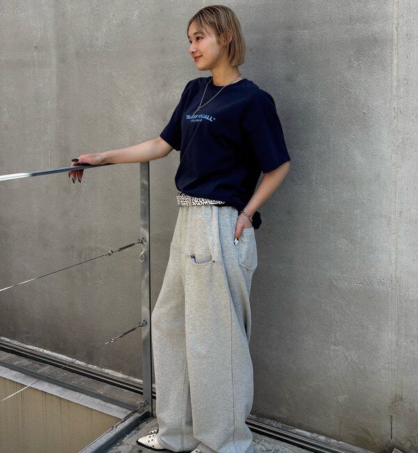  「WEB限定/2サイズ【BLESSYOU/ブレスユー】ピグメント刺繍ロゴTEE」|Tシャツ・カットソー|