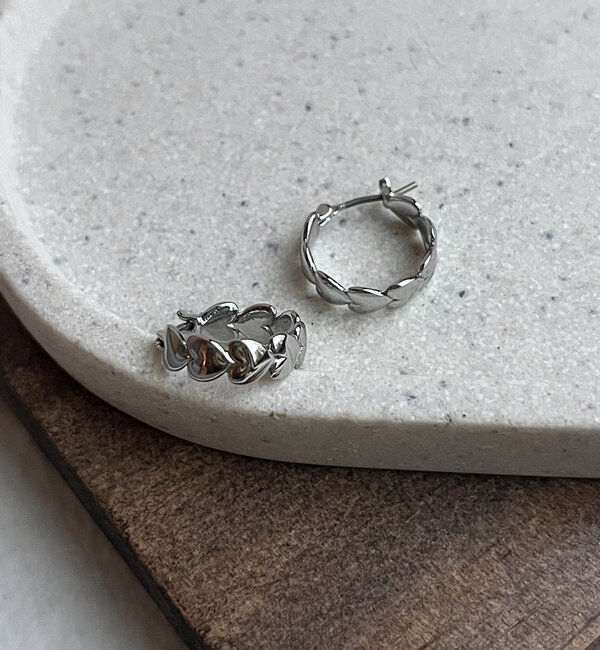  「〈GOLDY/ゴールディ〉ハートフープピアス」|リング|