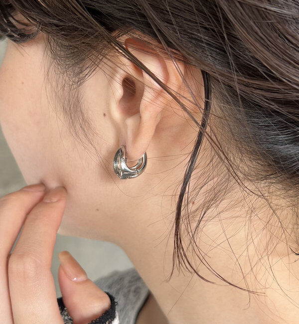  「〈GOLDY/ゴールディ〉クリアドロップピアス」|リング|