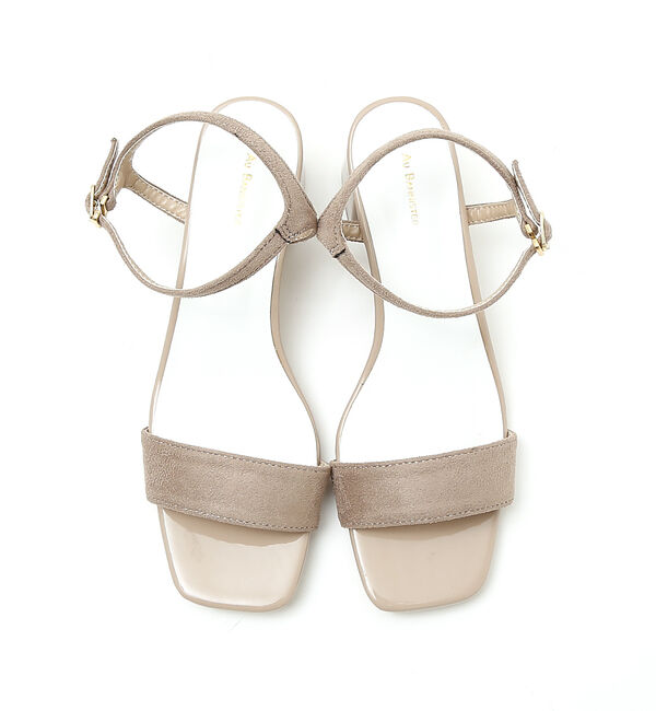 AU BANNISTER「【販売店舗限定】ダブルストラップブロックヒールサンダル」|サンダル|