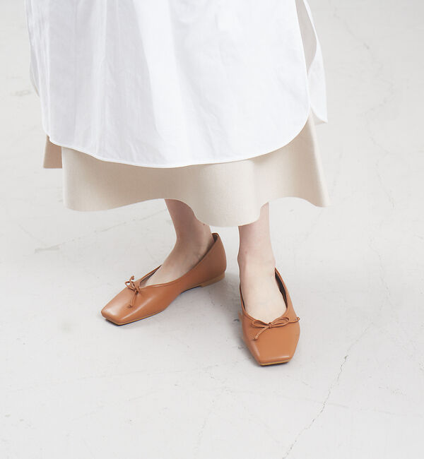 AU BANNISTER「【最高バレエ】スクエアトゥ バレエシューズ」|バレエシューズ|